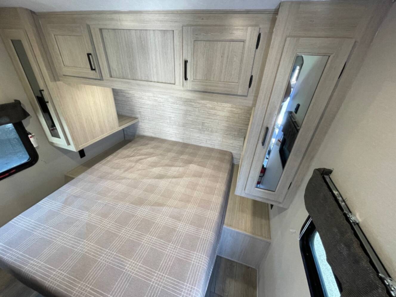 A photo of this 2026 Coachmen Rv Catalina Legacy Edition 273DBHCK
