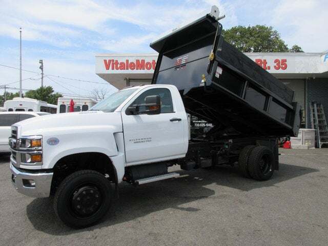 2024 Chevrolet Silverado MD 5500 DUMP TRUCK,4X4 DIESEL in South Amboy, NJ