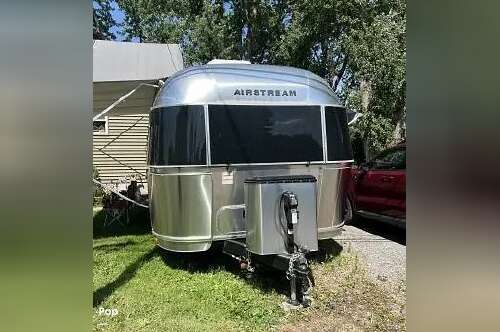 2022 Airstream Flying Cloud 25FB TWIN in frankfort NY
