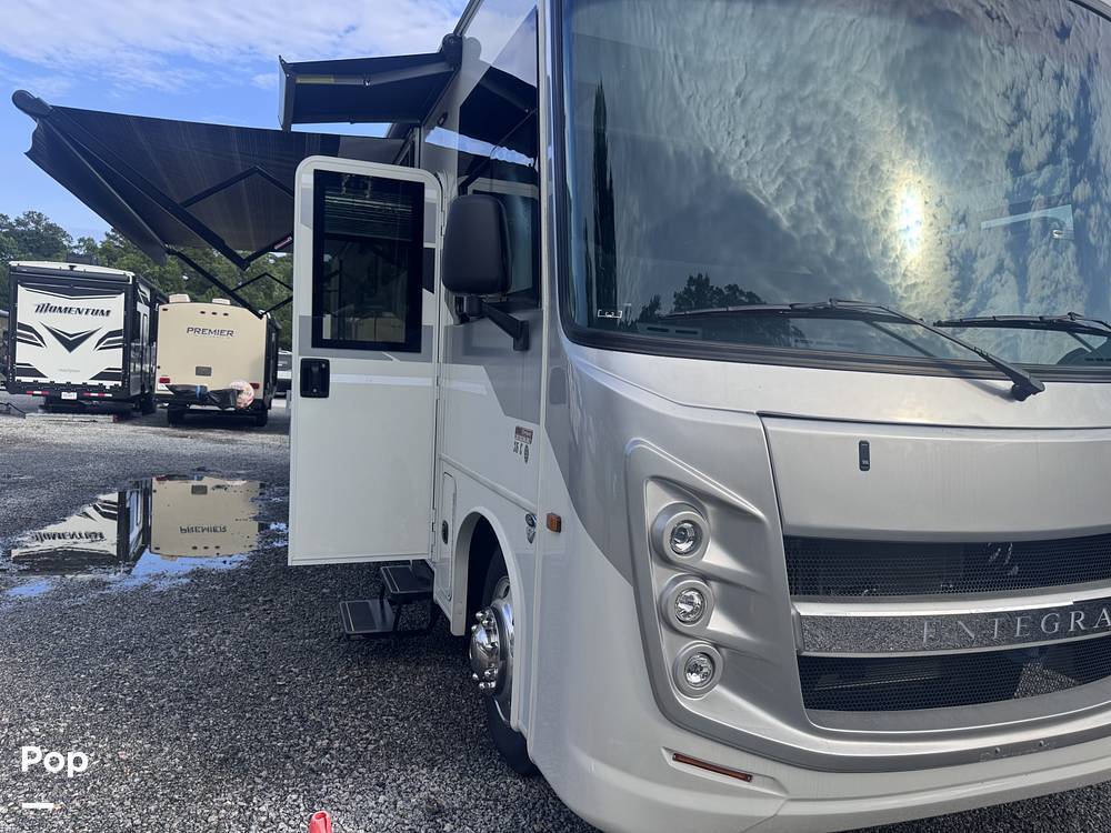 2026 Entegra Coach Vision XL 36C in bluffton SC