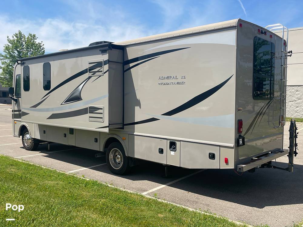 2016 Holiday Rambler Admiral XE 30U in novi MI