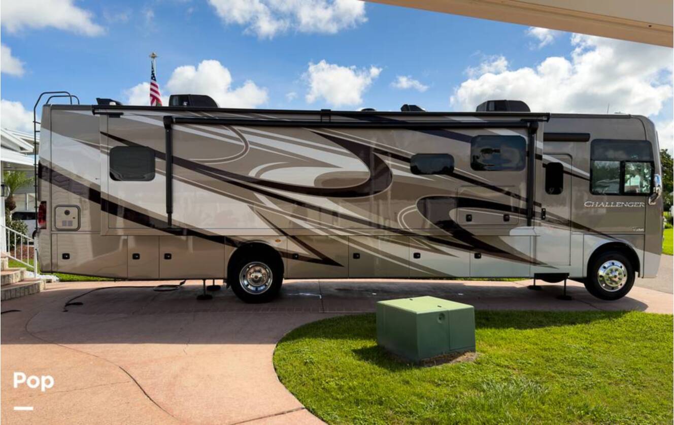 A photo of this 2020 Thor Motor Coach Challenger 37FH