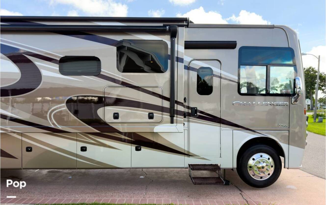 A photo of this 2020 Thor Motor Coach Challenger 37FH
