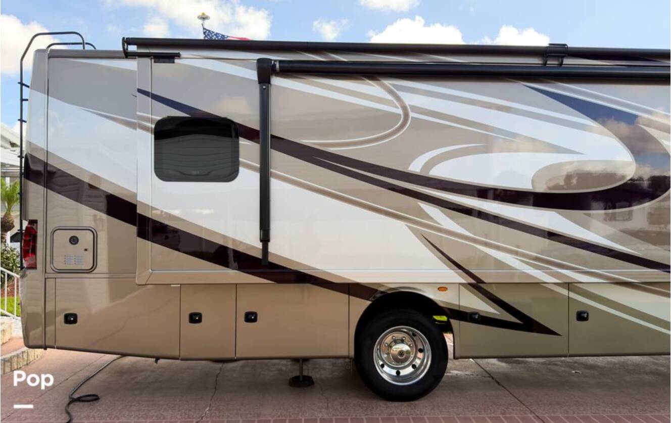 A photo of this 2020 Thor Motor Coach Challenger 37FH