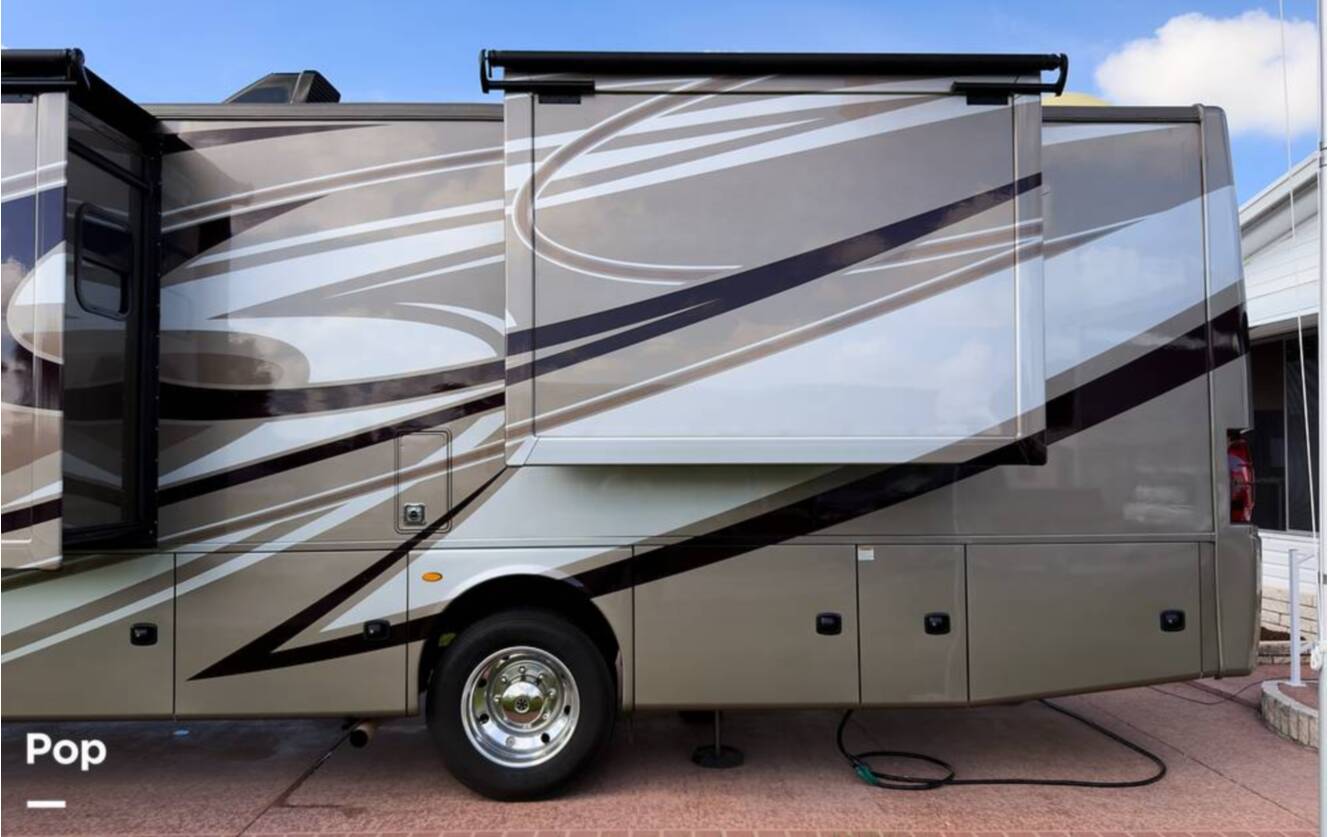 A photo of this 2020 Thor Motor Coach Challenger 37FH