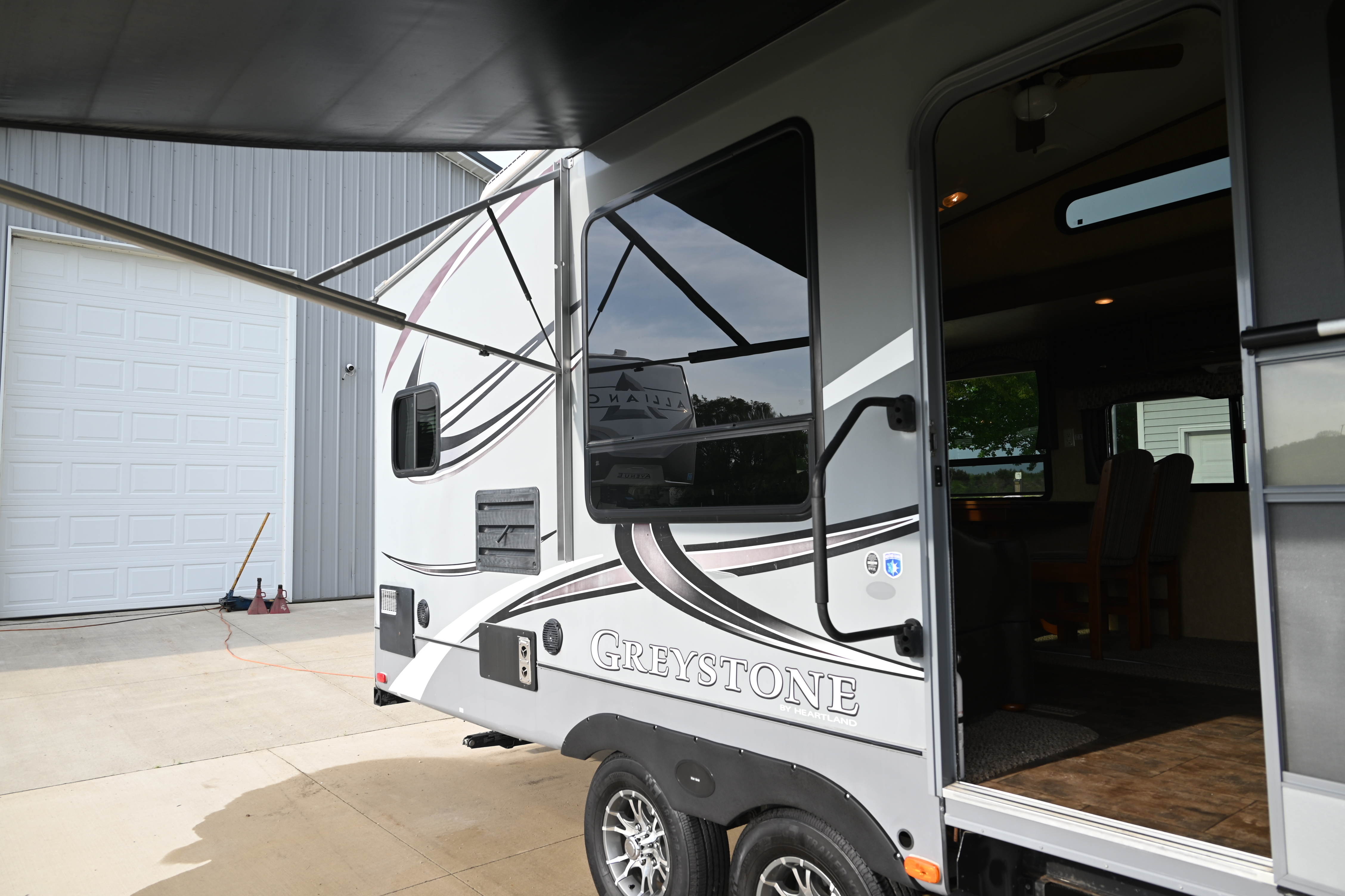 2012 Heartland GREYSTONE 27RK RV