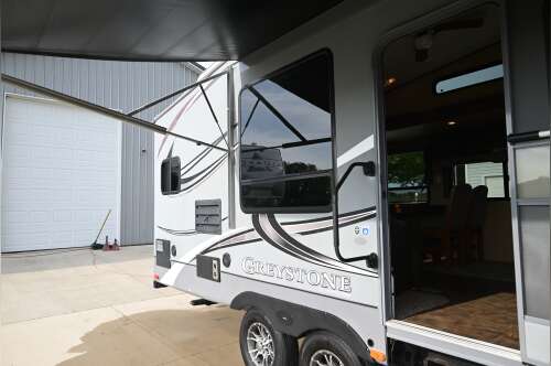 2012 Heartland GREYSTONE 27RK in allenton MI