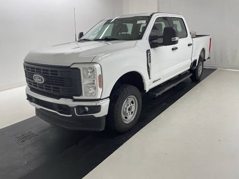 2024 FORD F250 in Kansas City, MO