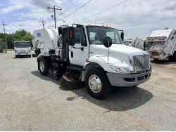 2014 INTERNATIONAL 4000