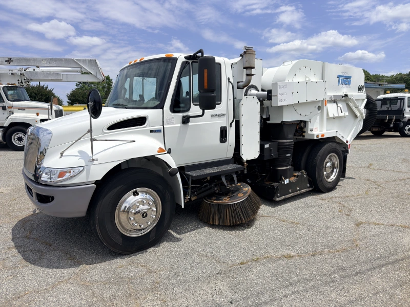 2014 INTERNATIONAL 4000