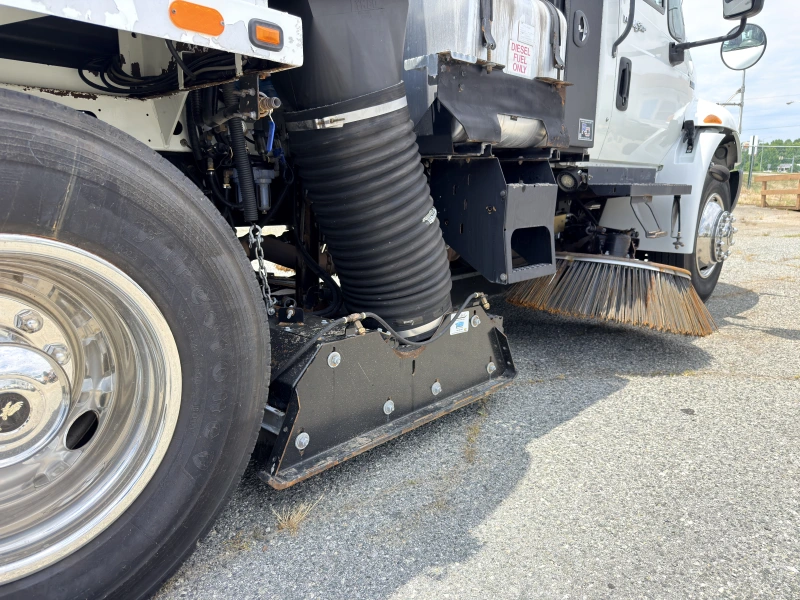 2014 INTERNATIONAL 4000