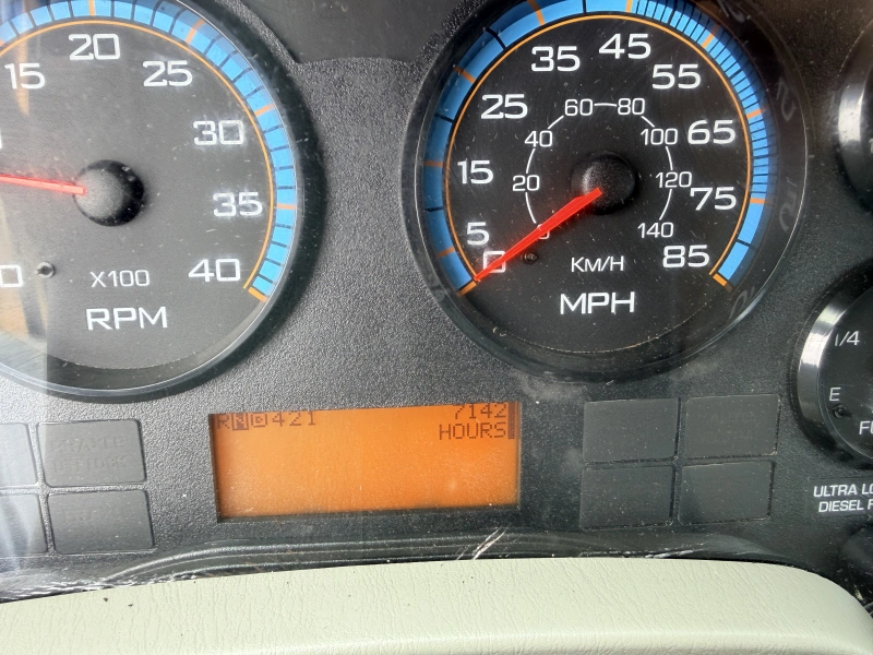 2014 INTERNATIONAL 4000