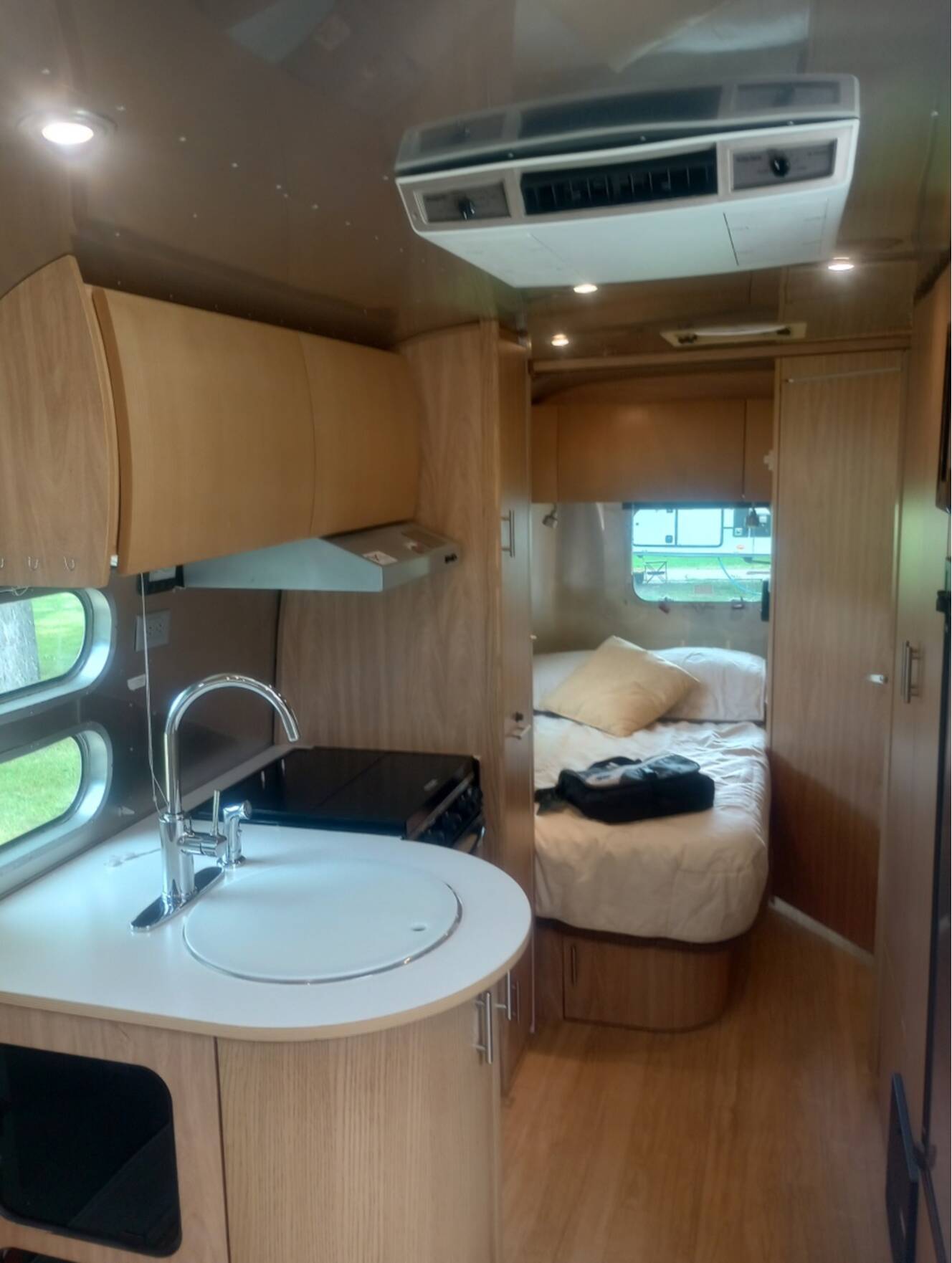 A photo of this 2007 Airstream SAFARI SE 23