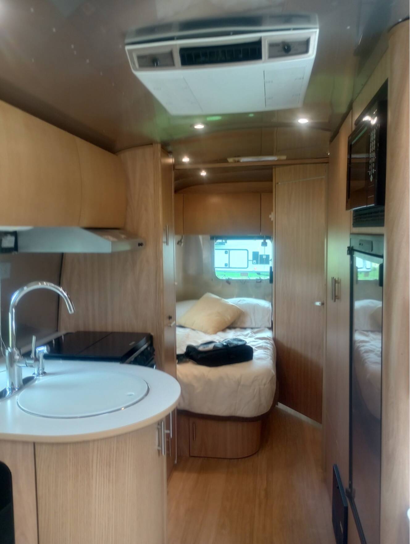 A photo of this 2007 Airstream SAFARI SE 23