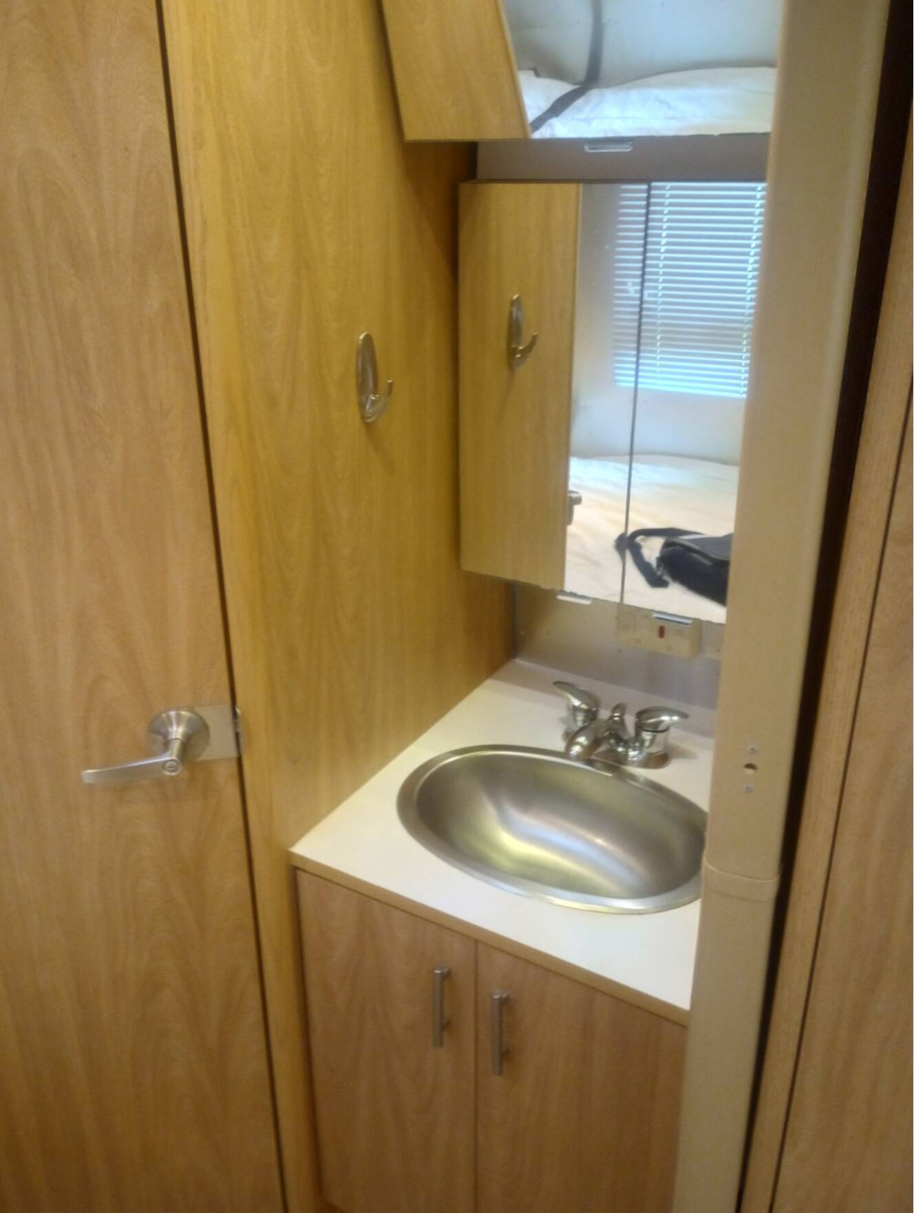 A photo of this 2007 Airstream SAFARI SE 23