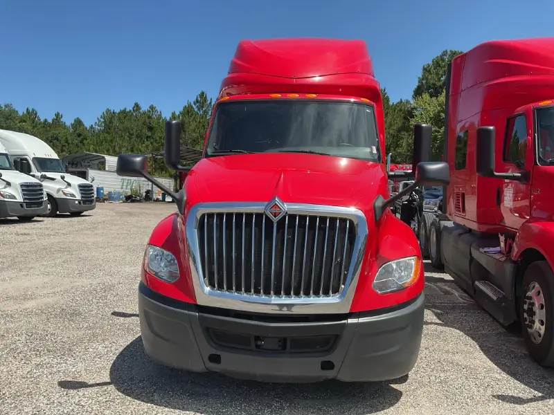 2020 INTERNATIONAL LT625