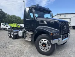 2027 VOLVO VHD64FT300