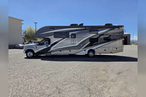 2022 Thor Motor Coach MAGNITUDE SUPER C RB34 in helena MT