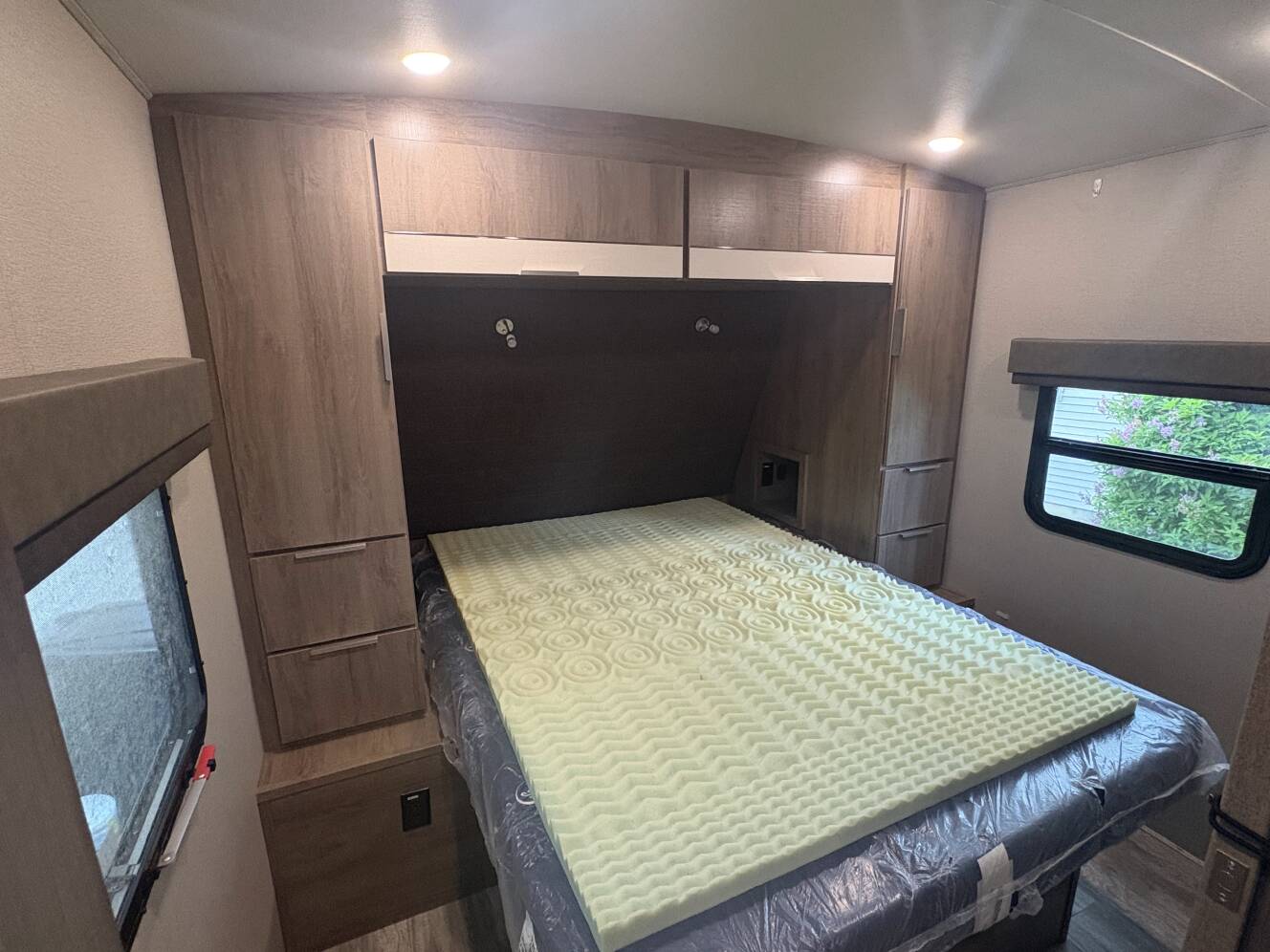 A photo of this 2021 Grand Design IMAGINE 2400BH