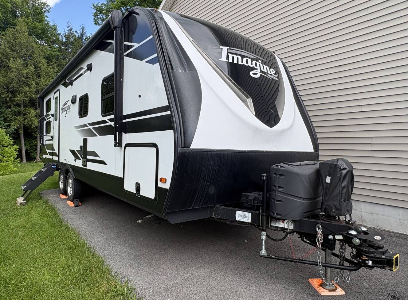 A photo of this 2021 Grand Design IMAGINE 2400BH
