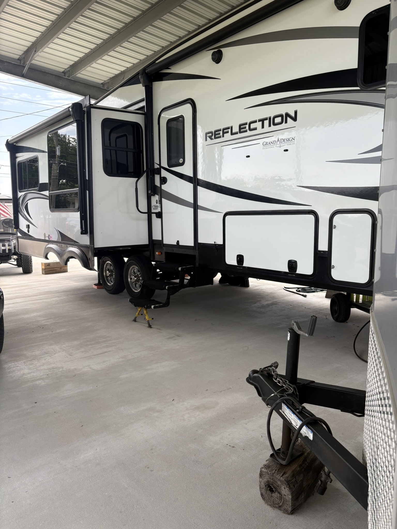 2021 Grand Design REFLECTION 303RLS RV