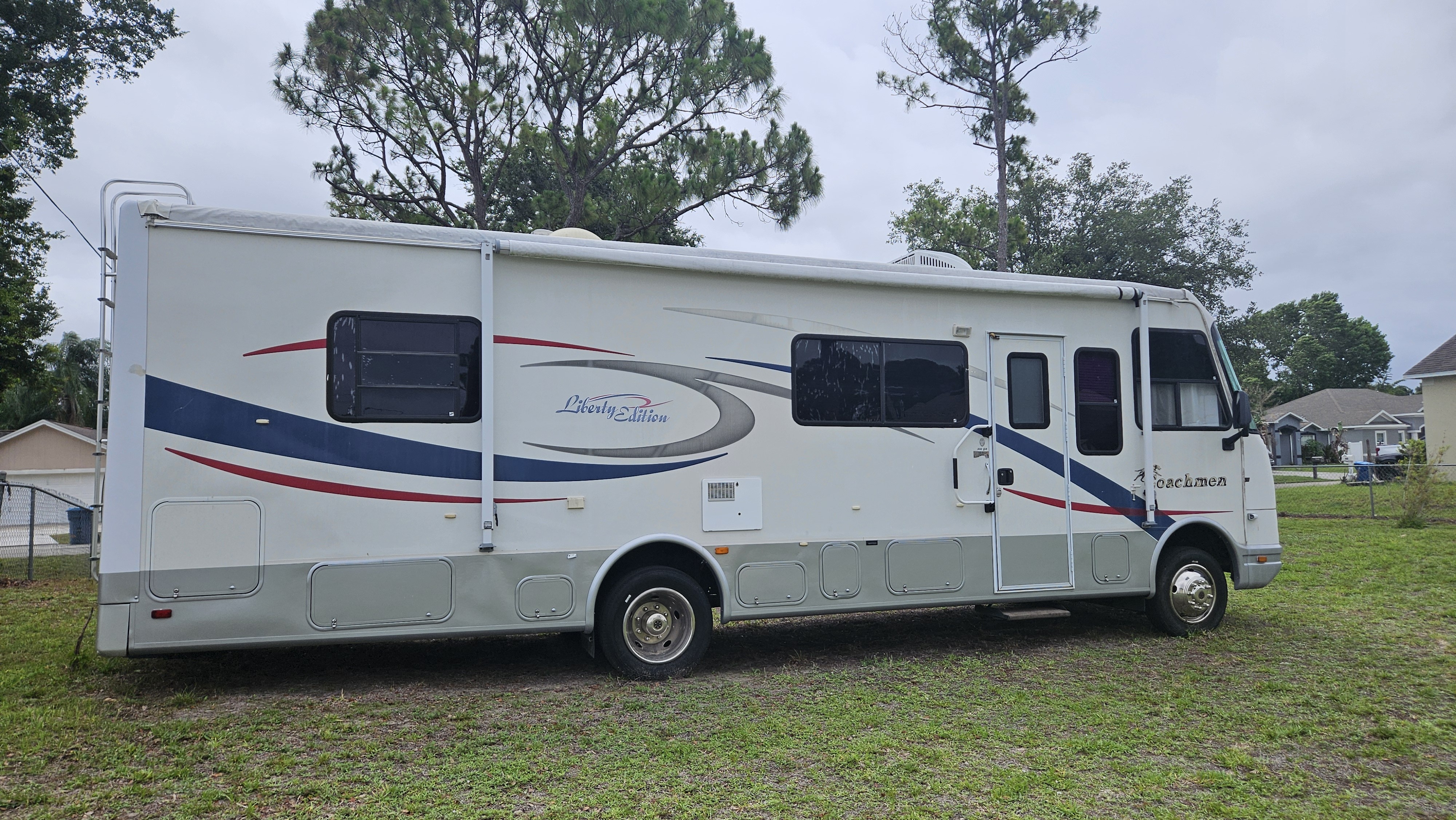 2003 Coachmen LIBERTY 293RLDS RV