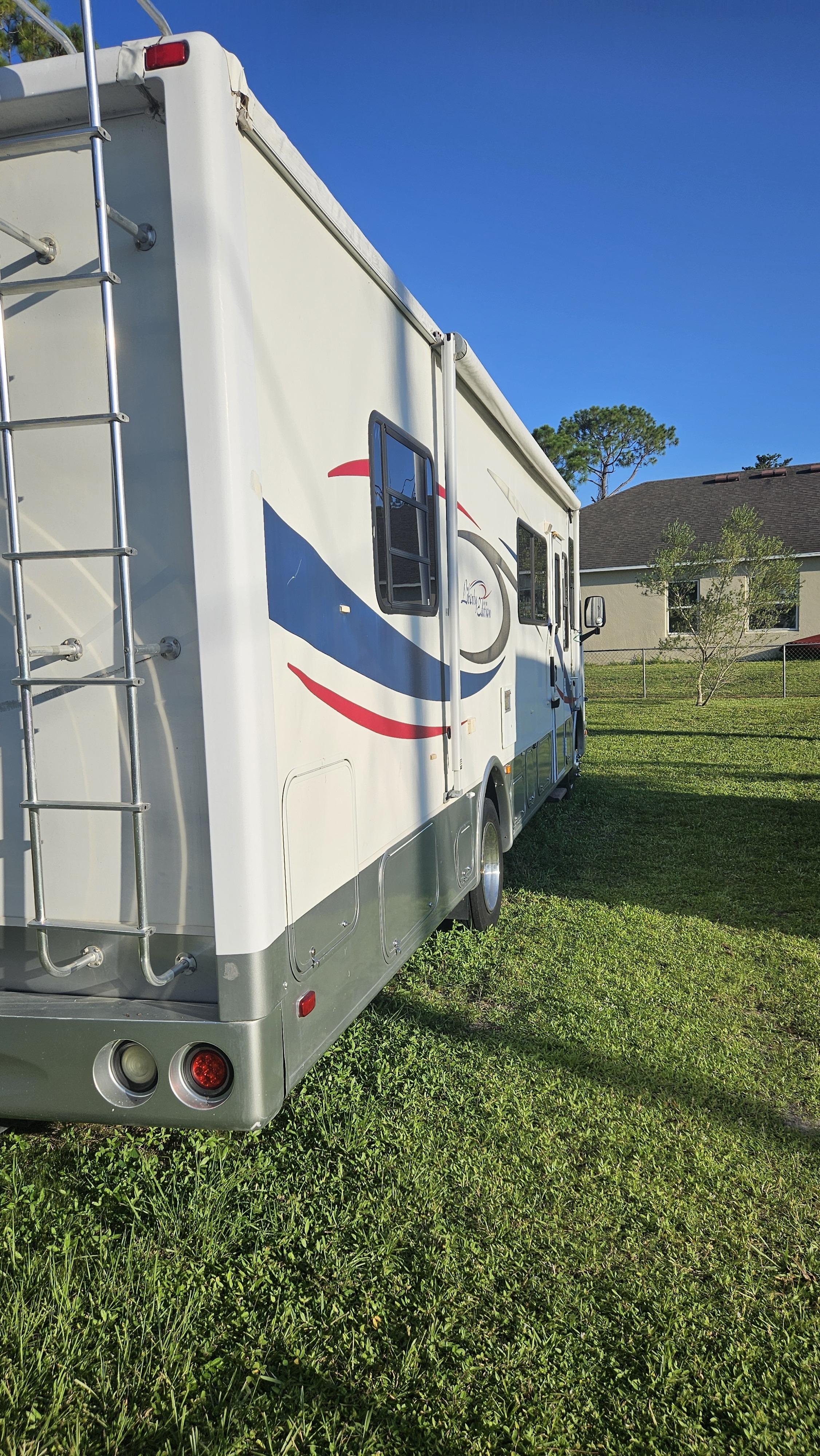 2003 Coachmen LIBERTY 293RLDS in palm bay FL