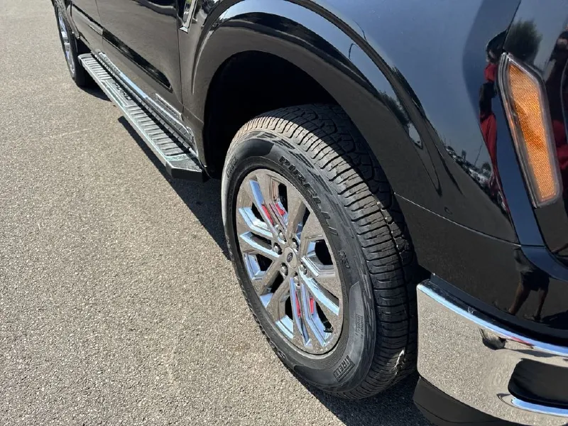 2024 FORD F150