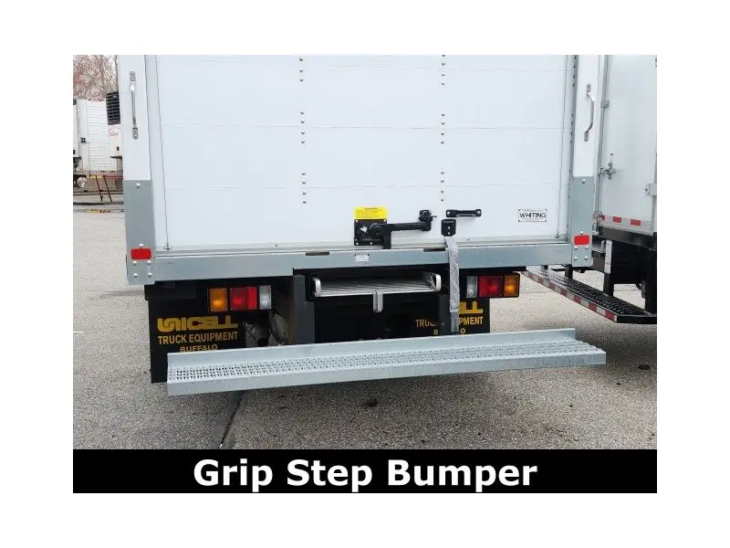 2024 Isuzu NPR Gas w/ 16ft Unicell Dry Freight Body
