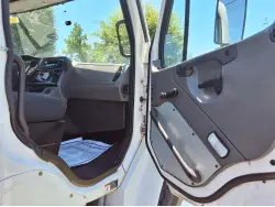 2016 FREIGHTLINER BUSINESS CLASS M2 106