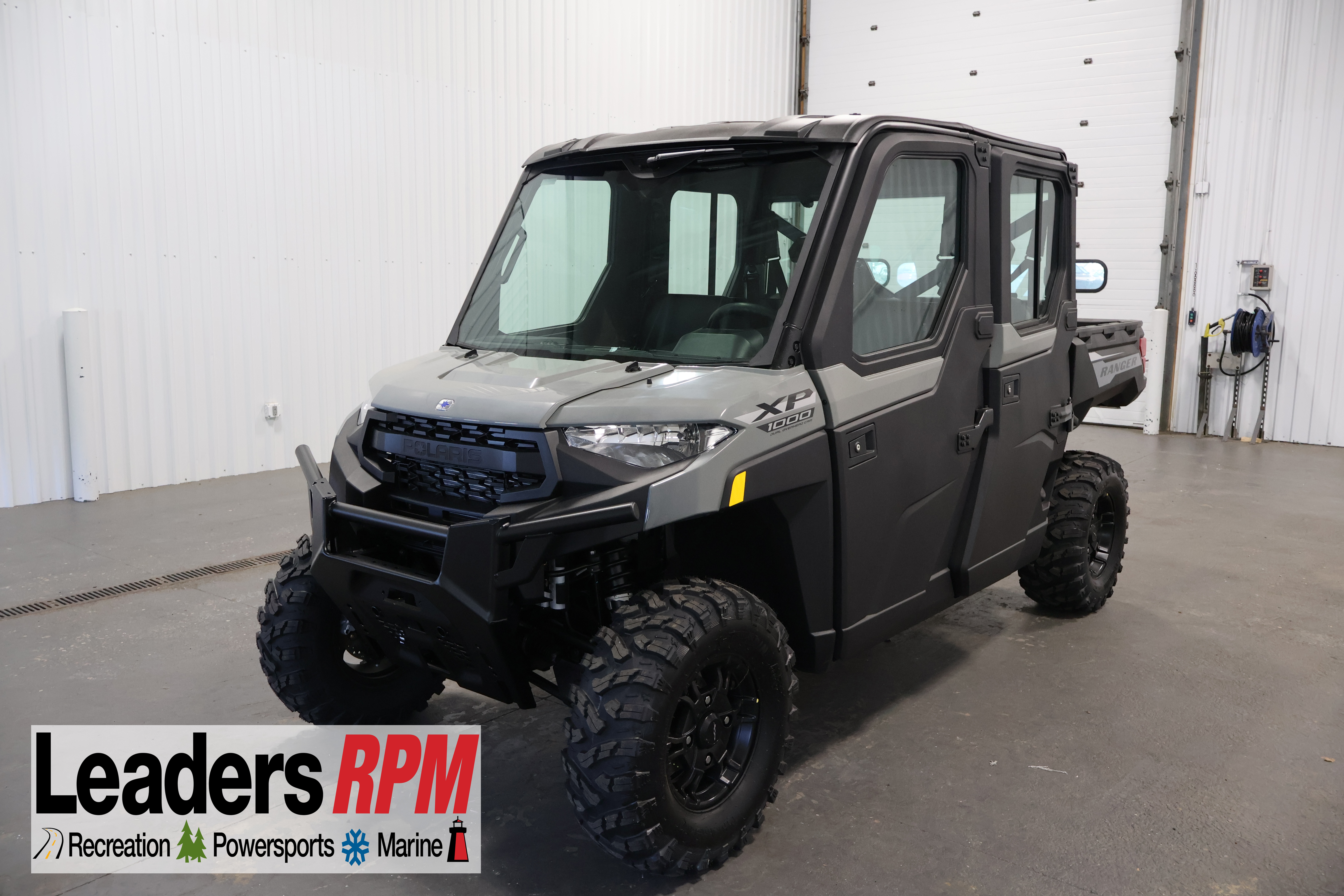 2027 Polaris® Ranger Crew XP 1000 Cab BASE in kalamazoo MI