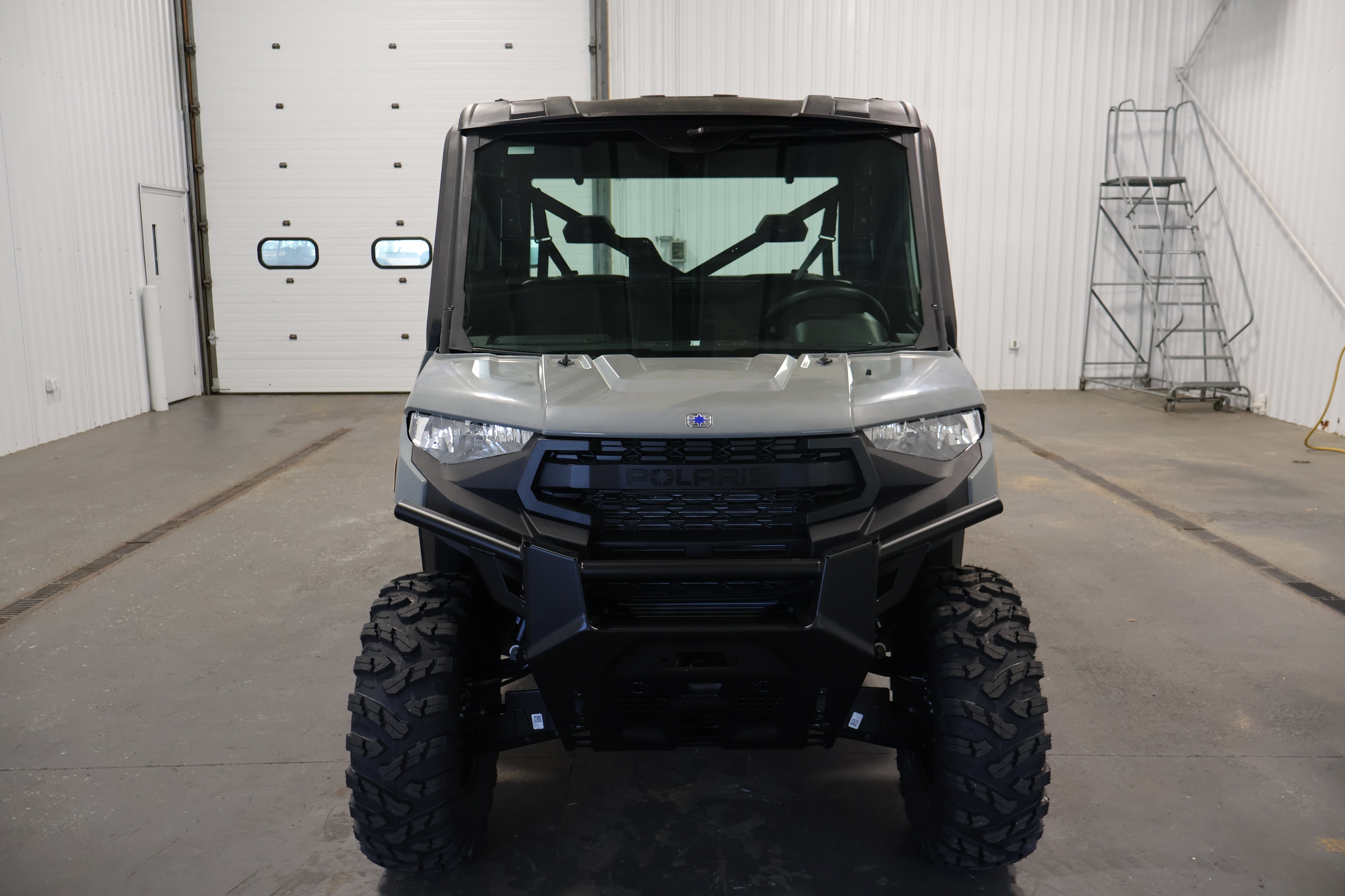 2027 Polaris® Ranger Crew XP 1000 Cab BASE in kalamazoo MI