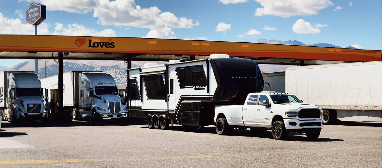 A photo of this 2025 Brinkley MODEL G 3250
