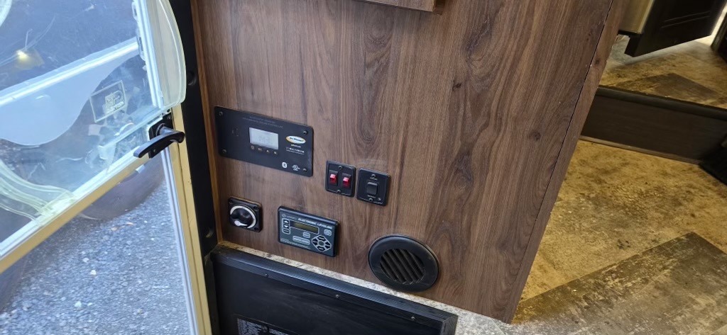 2021 Forest River SUNSEEKER 3250DS RV