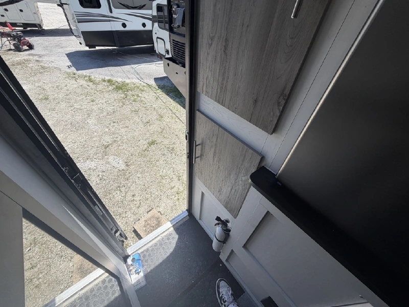 2026 TRAVEL LITE OFF GRID 775X
