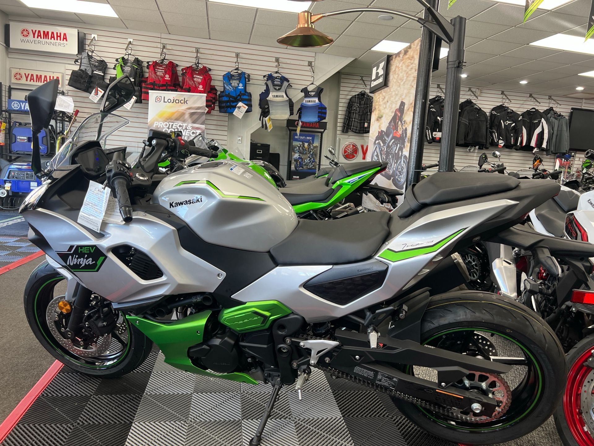 2024 Kawasaki Ninja 7 Hybrid ABS HYBRID ABS in Hicksville, NY