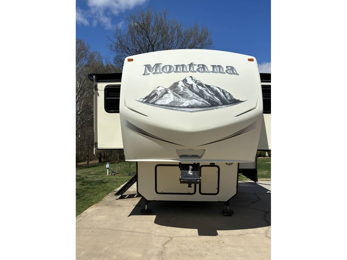 A photo of this 2014 Keystone MONTANA 3750FL