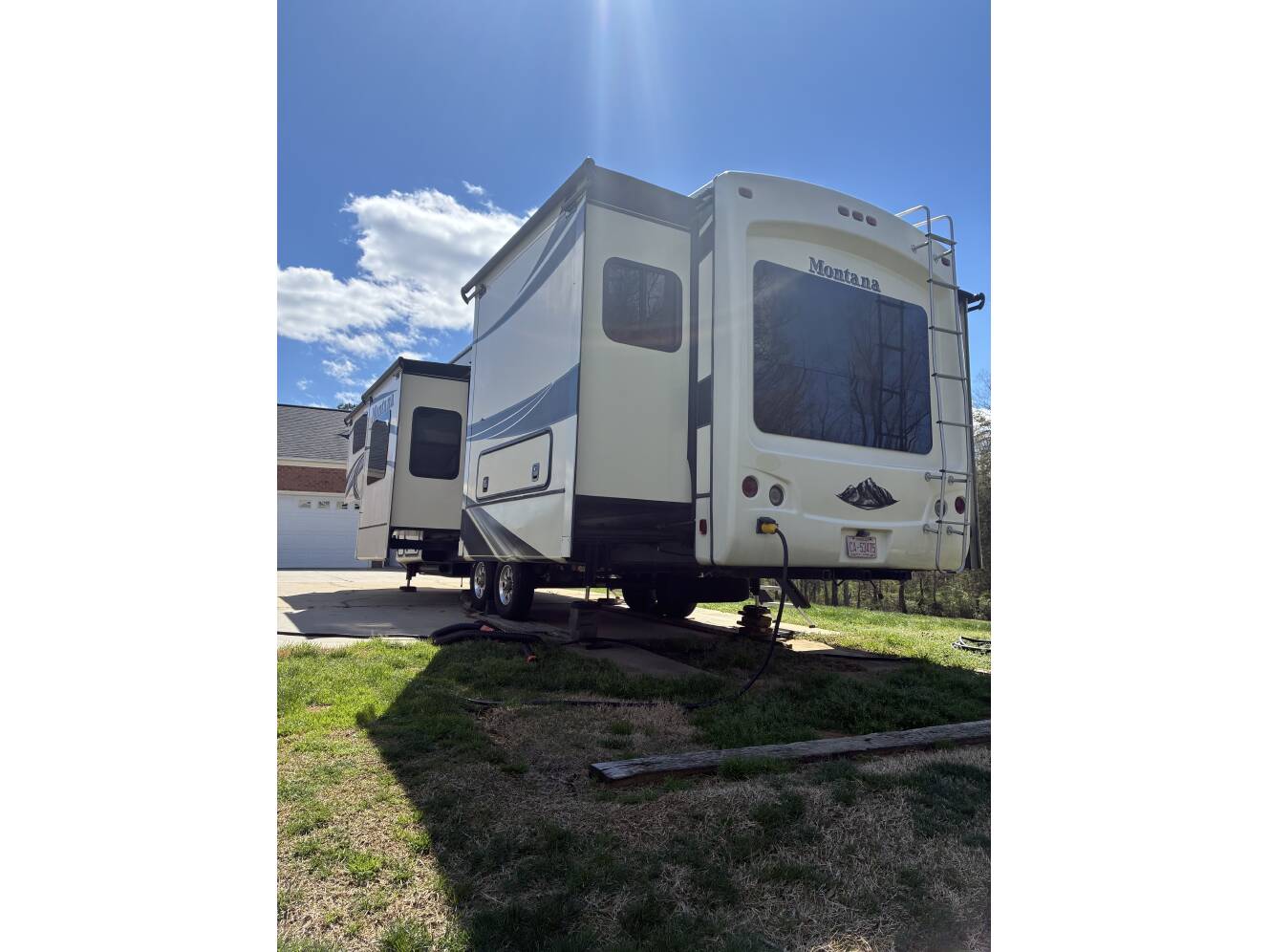 A photo of this 2014 Keystone MONTANA 3750FL