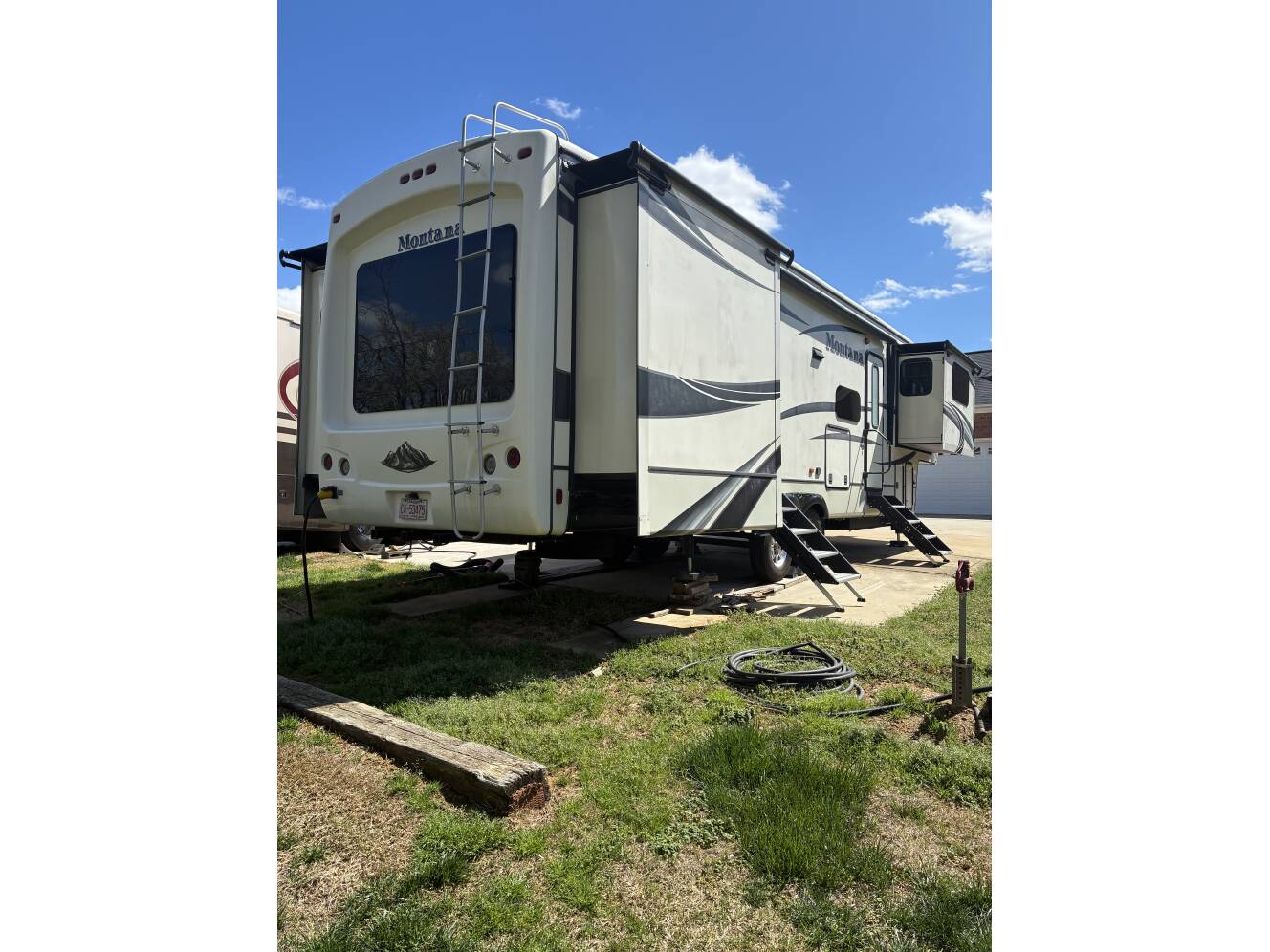 A photo of this 2014 Keystone MONTANA 3750FL