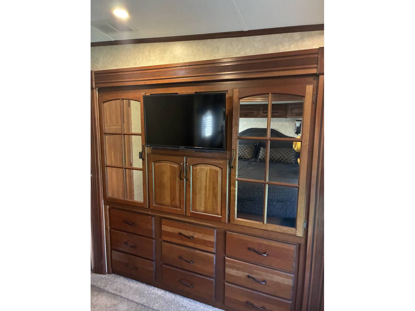 A photo of this 2014 Keystone MONTANA 3750FL