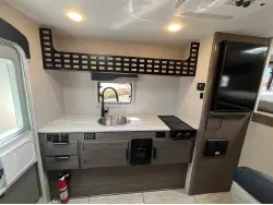2026 Lance Squire SQ805