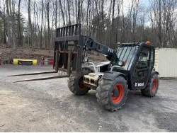 2007 BOBCAT V518