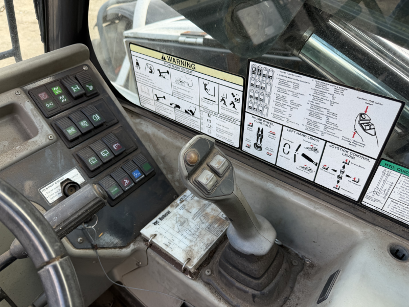2007 BOBCAT V518