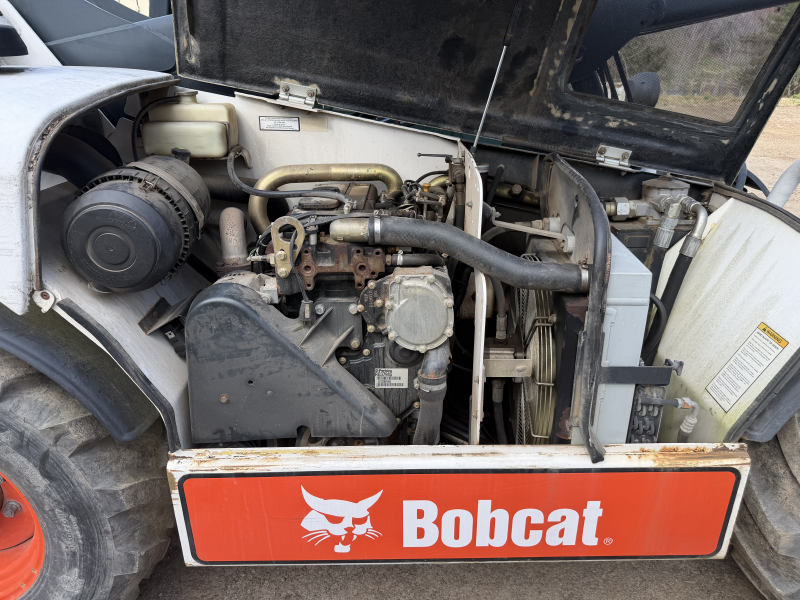 2007 BOBCAT V518