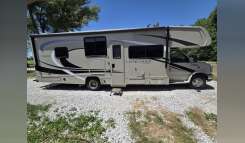 2019 Coachmen LEPRECHAUN 298KB - FORD 450 RV