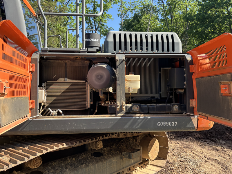 2018 DOOSAN DX300LC-5