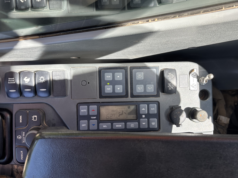 2018 DOOSAN DX300LC-5