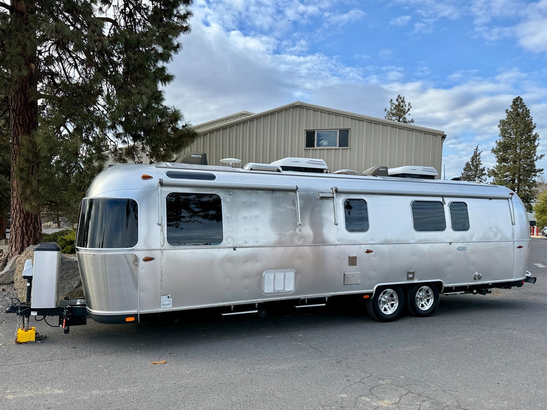 2018 Airstream CLASSIC 33FBQ RV