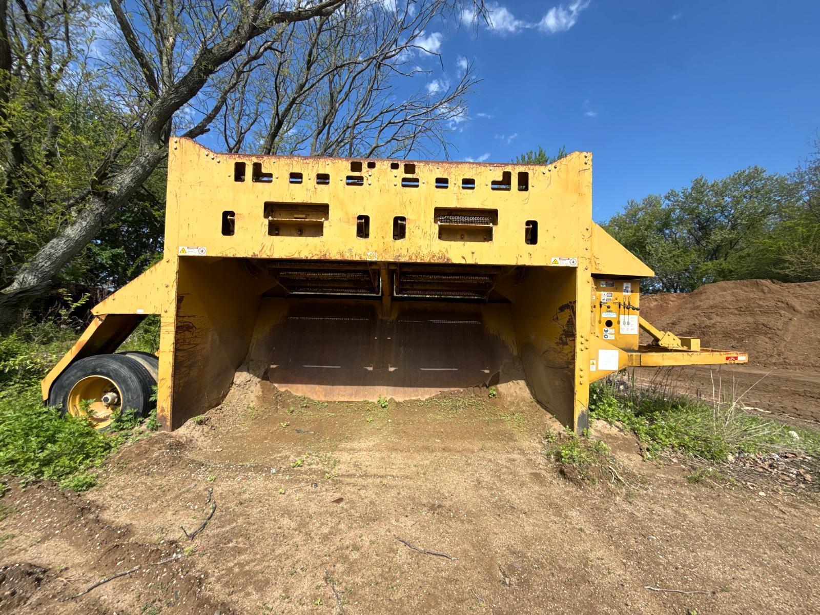 2014 SCREEN MACHINE Scalper 107D in Monticello, NY