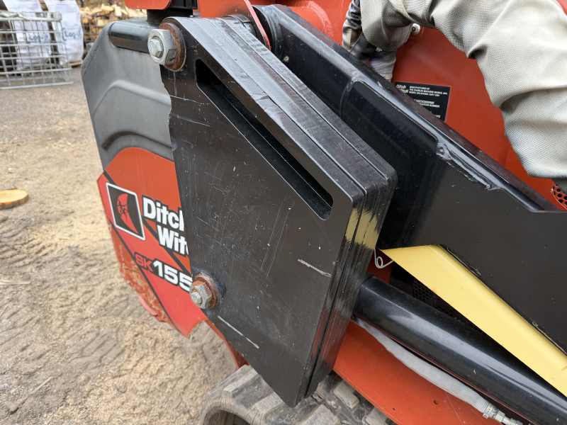 2019 DITCH WITCH SK1550